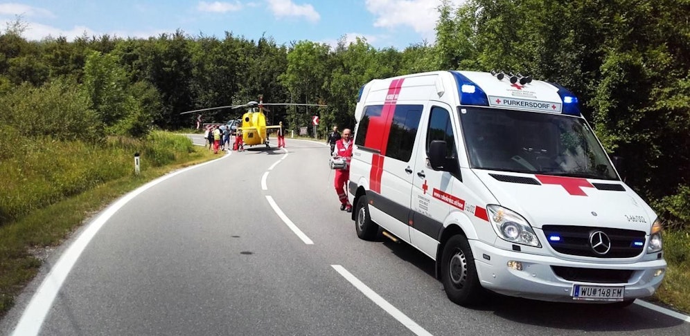 Der C9 flog den Verletzten ins UKH Meidling