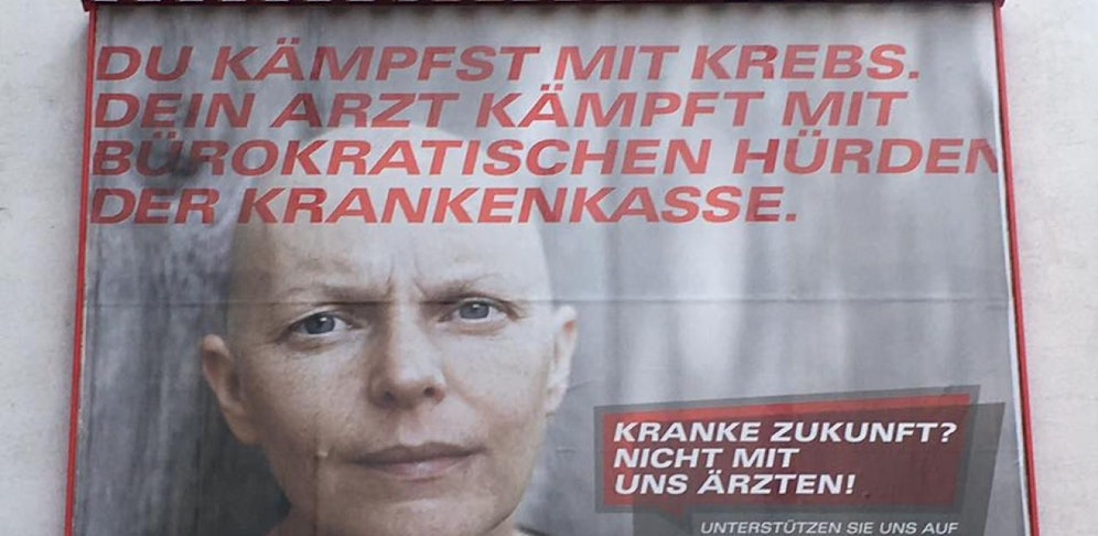 Das "Krebs-Plakat" der Ärztekammer sorgte für viel Trubel. Zunächst wollte man von einer Entschuldigung nichts wissen.
