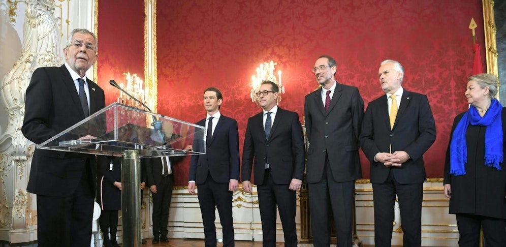 Am Montagvormittag erfolgte die Angelobung der neuen Bundesregierung durch Bundespräsident Alexander Van der Bellen.