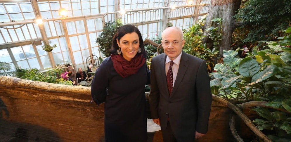 Elisabeth Köstinger,Umweltministerin (ÖVP) gemeinsam mit Gottfried Kellner, Direktor für Gartenbau und Österreichische Bundesgärten 