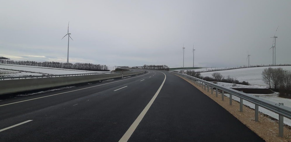 Raser bretterte mit 212 km/h über die A5.