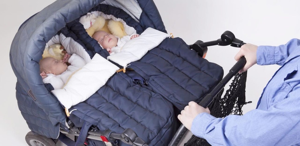 Zwillingskinderwagen wurde in Schwechat gestohlen.