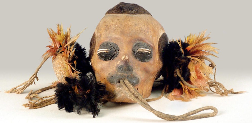 Dieser Kopf sorgt für Kopfschütteln (Bild: Weltmuseum)