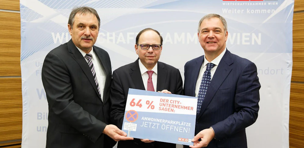 Allianz gegen Anwohnerparkzonen: Landwirtschaftskammer Präsident Franz Windisch, Ärztekammer Präsident Thomas Szekeres und Wirtschaftskammer Präsident Walter Ruck (v.l.).