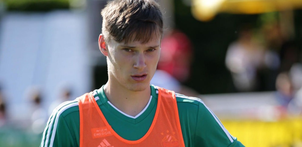 Maximilian Entrup vor seiner Leihe im Rapid-Trikot.