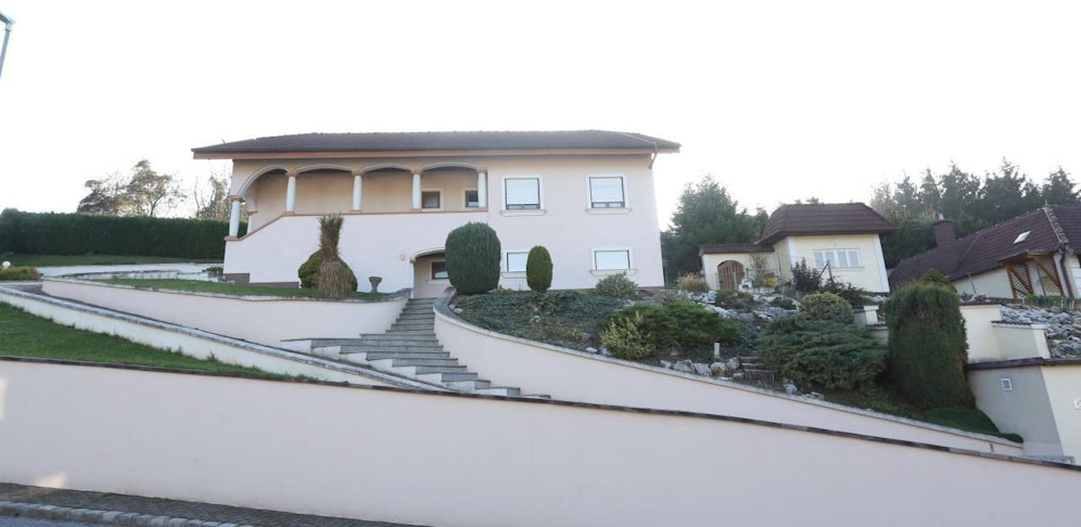 In dieser Villa in Rohrbach wohnte der Verdächtige (31).