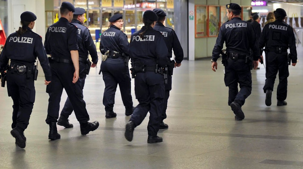 Alle Polizisten sollen mit Stichschutz-Westen ausgerüstet werden.