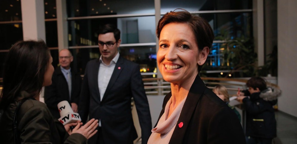 Große Freude bei Indra Collini von den NEOS.