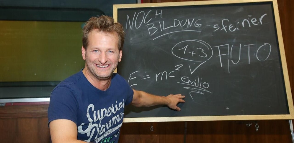 Andreas Ferner präsentierte sein neues Programm "NOCH BildungsFERNER"