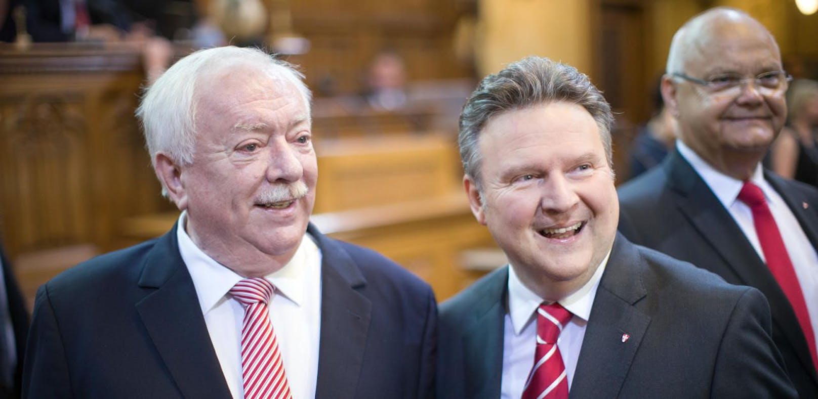 Bürgermeister Michael Häupl und sein gewählter Nachfolger Michael Ludwig.