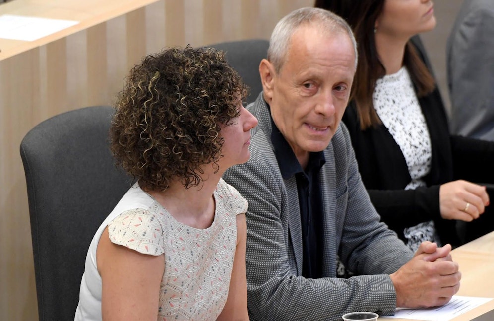Die Abgeordnete Martha Bißmann ((P) und der Abgeordnete Peter Pilz (P) im Rahmen einer Sondersitzung des Nationalrates am Montag, 11. Juni 2018, im Ausweichquartier des Parlamentes in der Wiener Hofburg.
