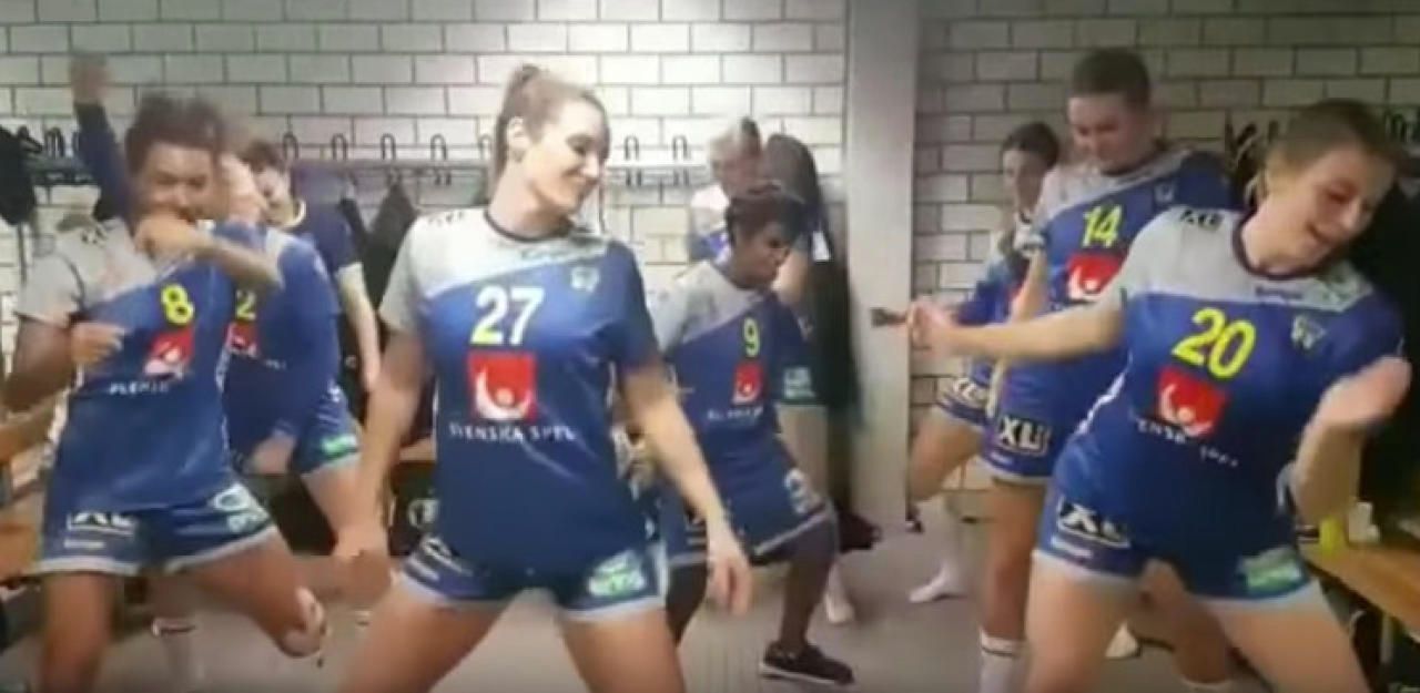 Heute.at - Schwedens Handball-Team zeigt ein heißes Tänzchen