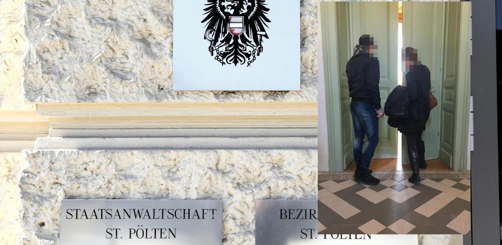 Der 18-Jährige (li. auf Foto re.) vor dem Gerichtssaal in St. Pölten.