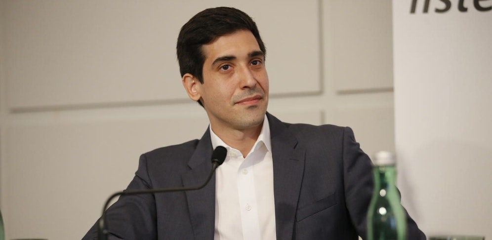 Sebastian Bohrn-Mena.