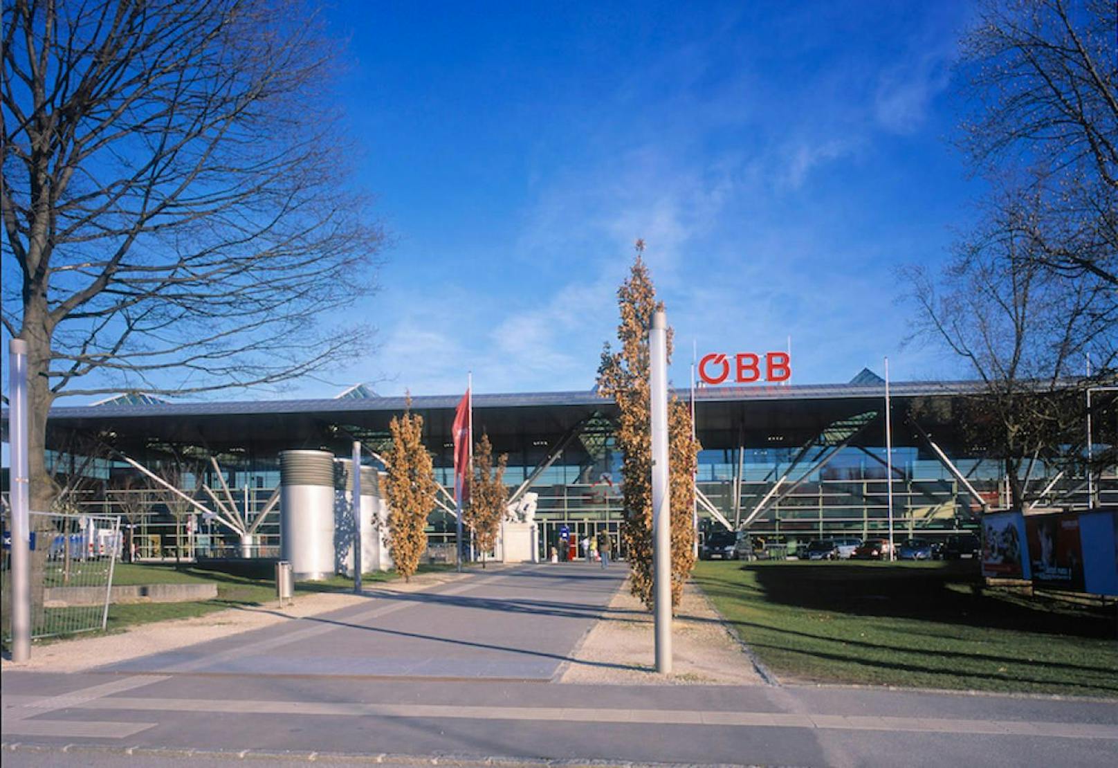 Am Linzer Hauptbahnhof ging der Beschuldigte der Polizei bei einer Kontrolle ins Netz.