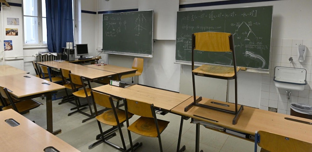 (Symbolbild) Zwei Schulen in Tirol bleiben geschlossen.