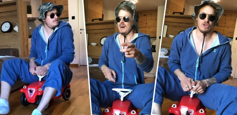 Manuel Feller rappte auf dem Spielzeug-Auto seines Sohnes. Tritt er bald in einem professionellen Musik-Video auf?