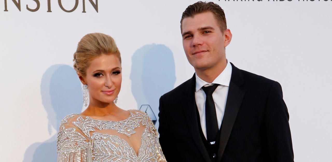 Heute.at - Paris Hilton verlobte sich im Skiurlaub