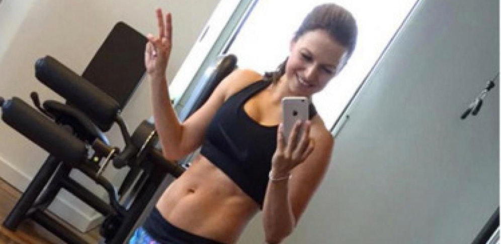 Anna Lewandowska zeigt stolz ihren Sixpack  sechs Wochen nach der Geburt ihrer Tochter.