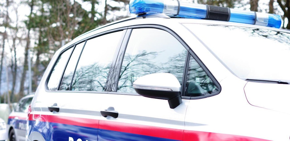 Autolenker (22) lieferte sich Verfolgungsjagd mit der Polizei.