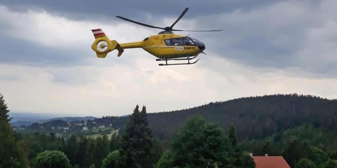 14-Jähriger bei Unfall mit Moped schwer verletzt - Vimarsana News