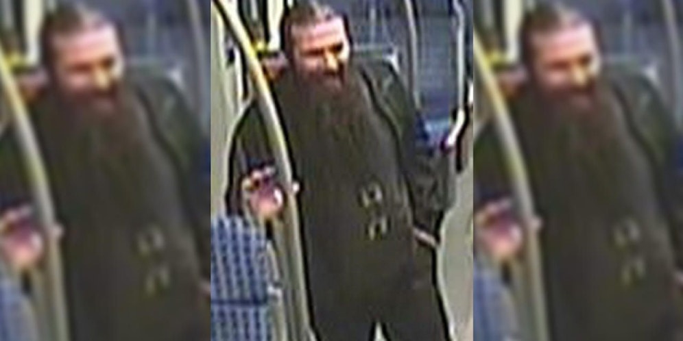 Die Polizei ist auf der Suche nach diesem Mann