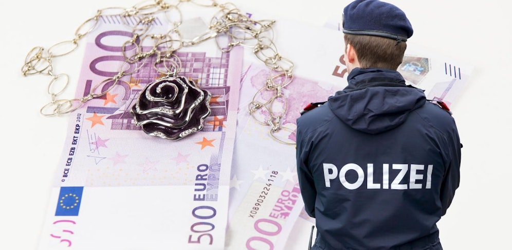 Der Mann tarnte sich als Pflegehelfer und räumte das Haus aus (Symbolfoto).