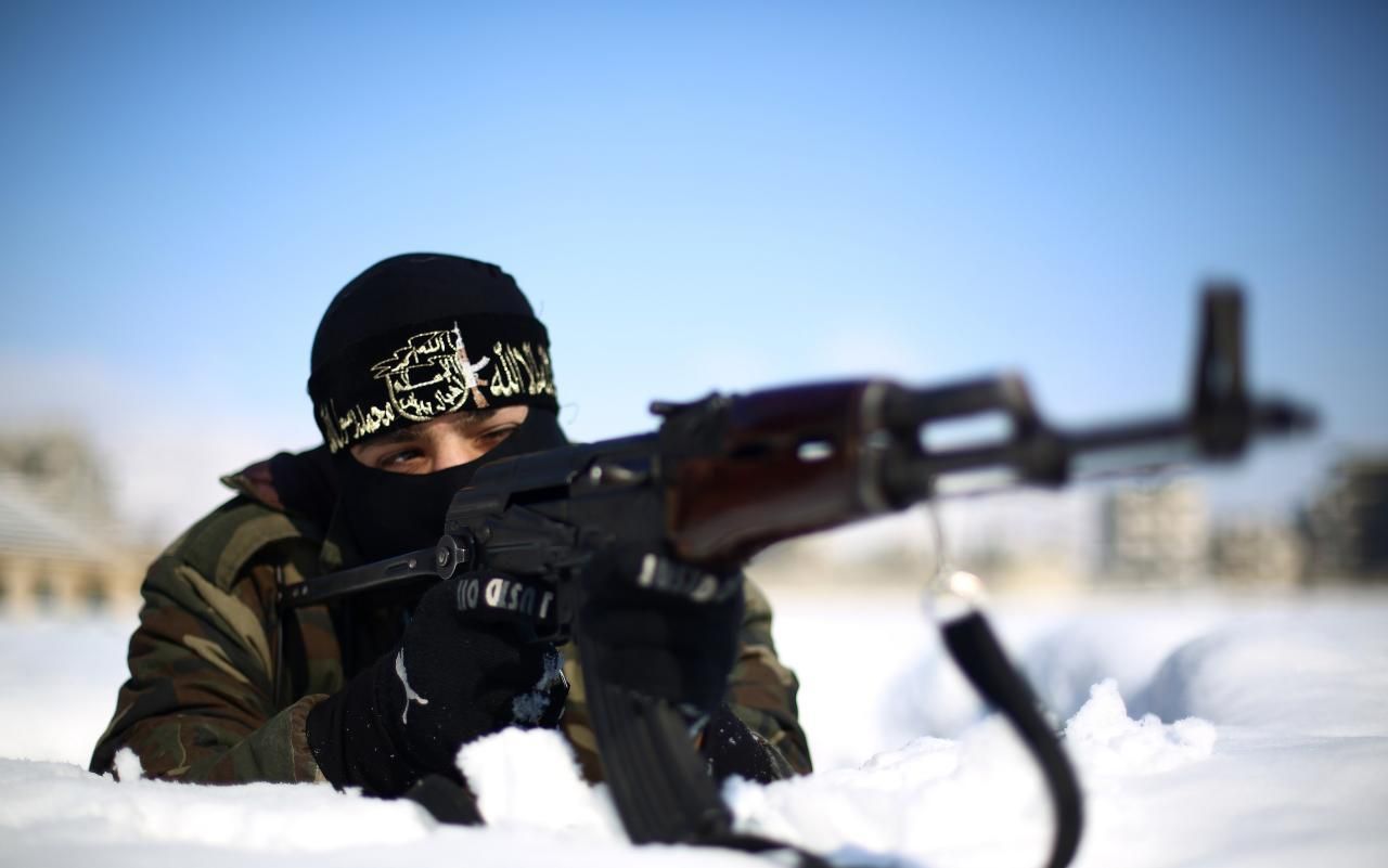 Heute.at - US-Armee bombardiert Pro-Assad-Kämpfer