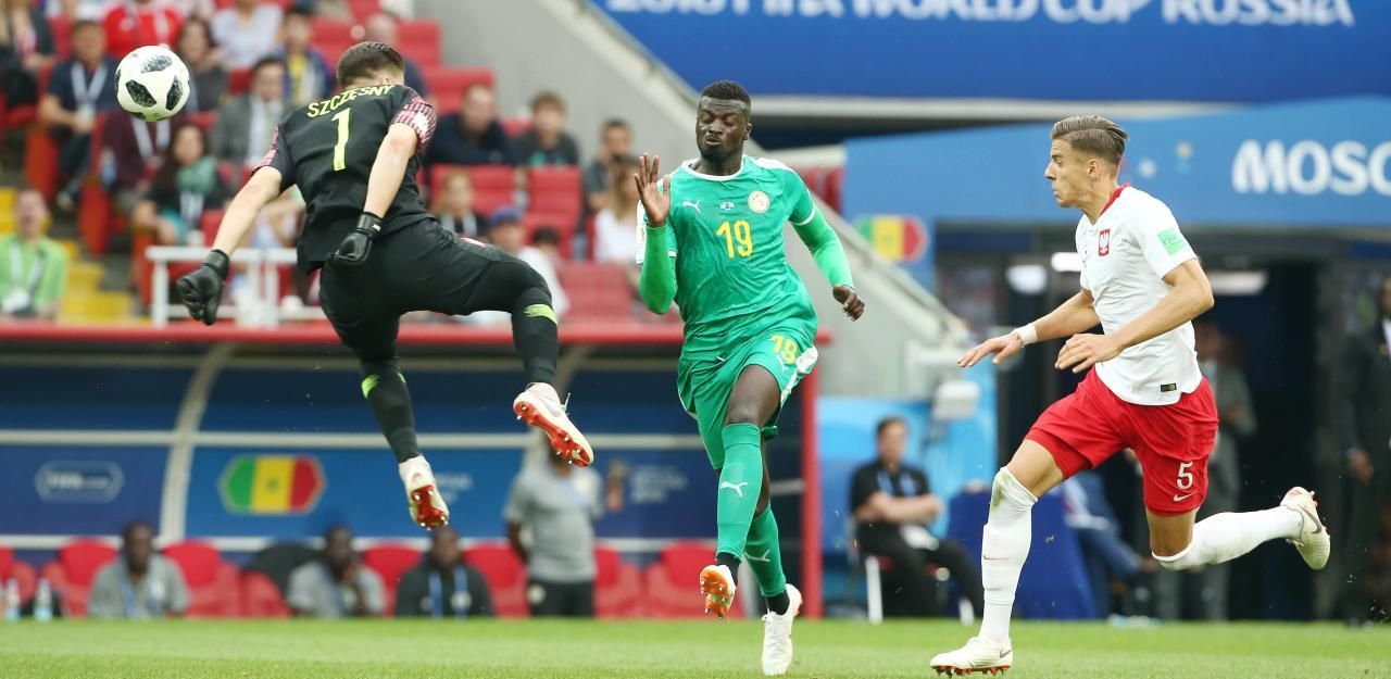 Heute.at - Pannen-Polen schenken Senegal den Auftaktsieg