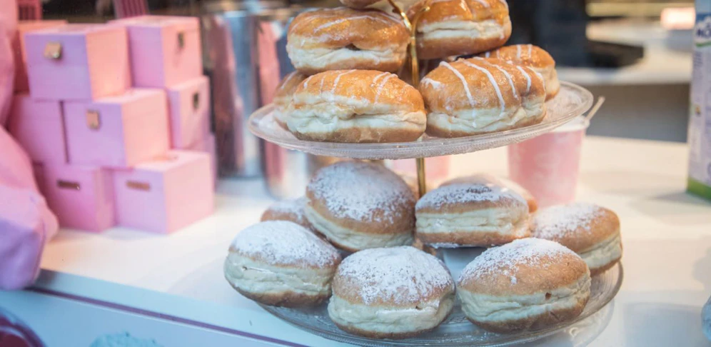 (Symbolbild) Ein Krapfen konnte die Situation entschärfen.