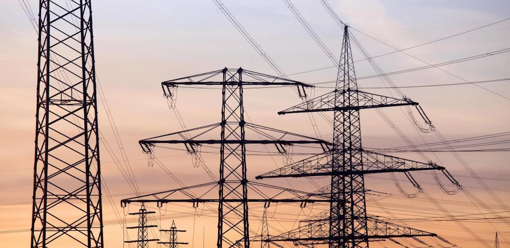 In Österreich wird der Strom teurer, in Deutschland billiger.