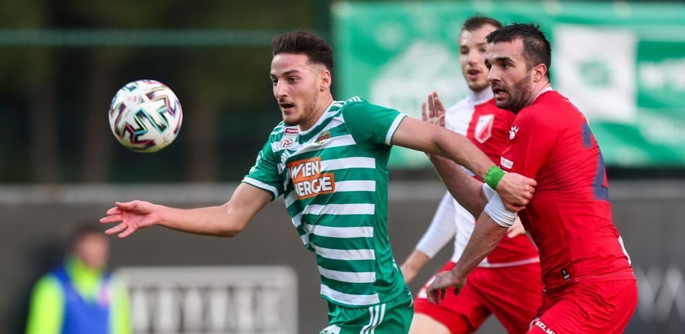 Ercan Kara in seinem ersten Einsatz für Rapid gegen Novi Sad.