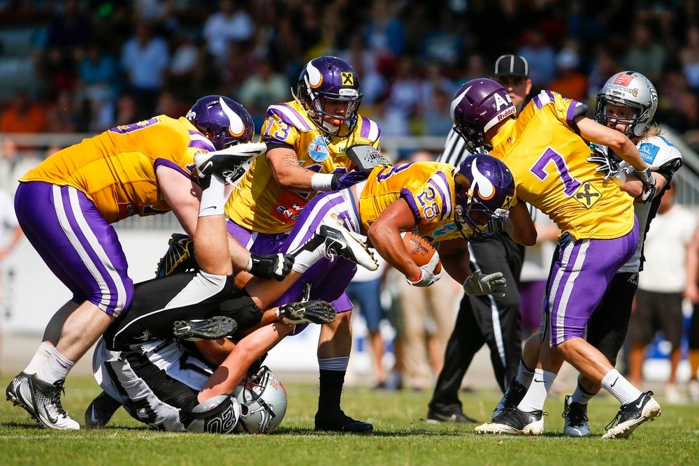 Vikings vs. Raiders 5x2 Karten + 2x2 VIPTickets Gewinnen heute.at