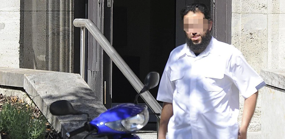 Sami A., laut Gericht Leibwächter von Osama bin Laden, muss sich täglich bei der Polizei melden.