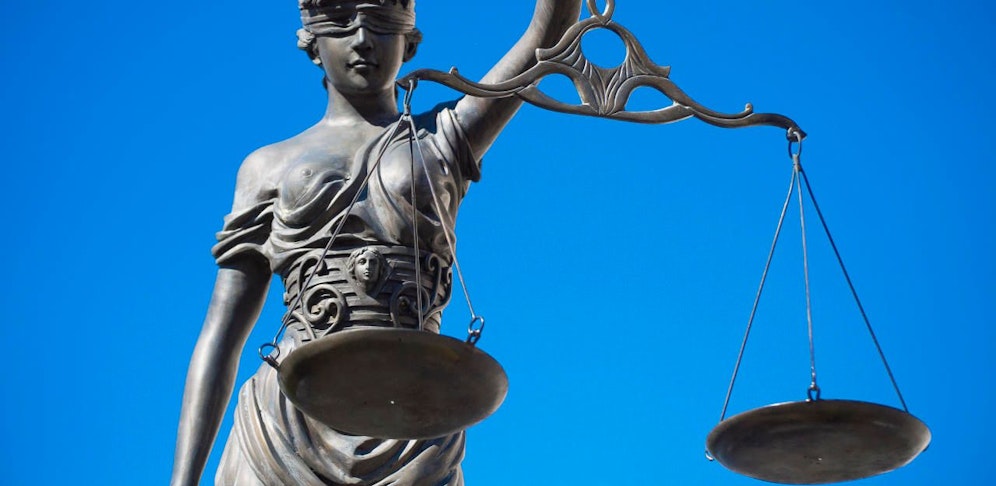 Ein Schöffengericht befand beide Angeklagte für schuldig.