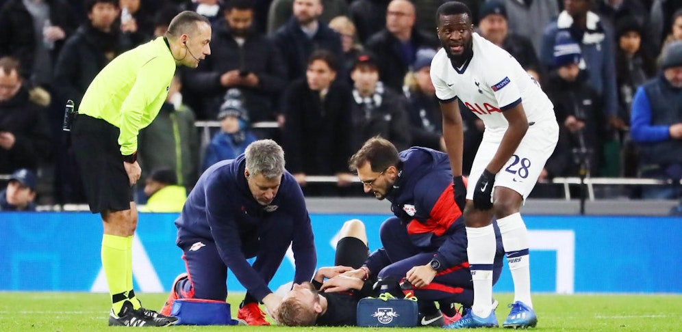 Konrad Laimer musste ausgewechselt werden.