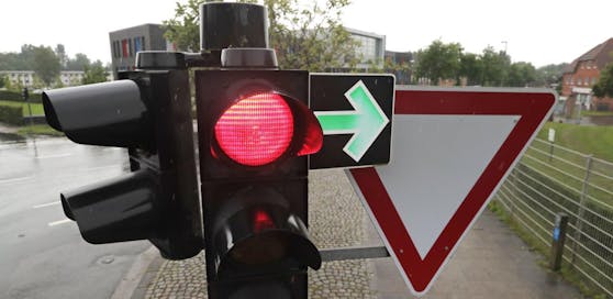 Abbiegen bei Rot wird getestet