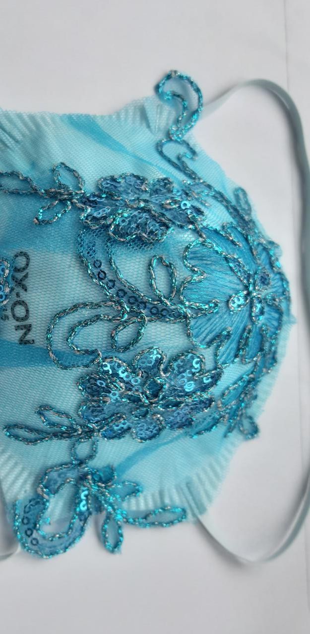 Heute.at - Jetzt gibt's erste Luxus-Corona-Masken in Wien!