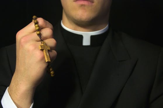 Priester (Symbolbild)