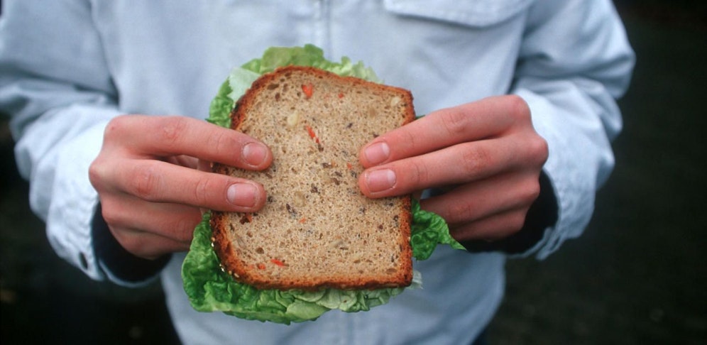 Hat ein Mitarbeiter die Brote seiner Kollegen vergiftet?