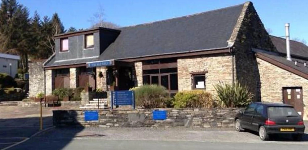 Tod im Luxus-Ressort: Die britische Urlauberin (60) verirrte sich in ihrem Ferienhaus in Wales und starb. 