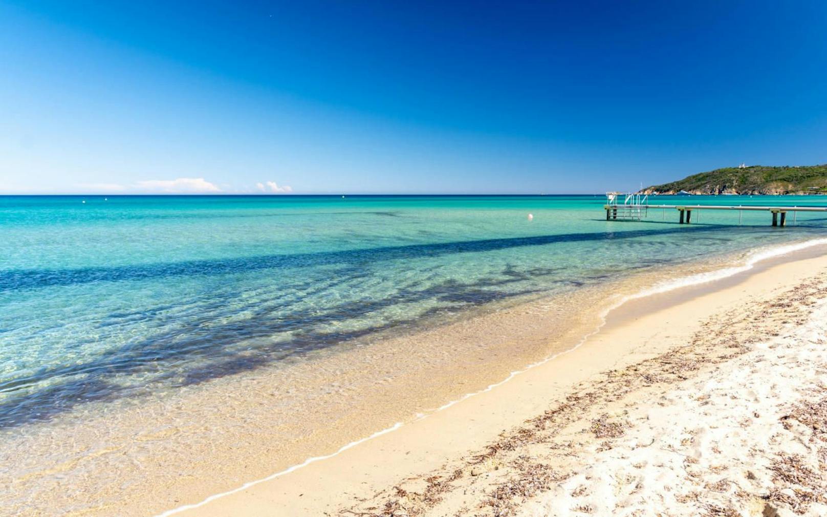 Der teuerste Strand der Welt liegt an der Côte dAzur.