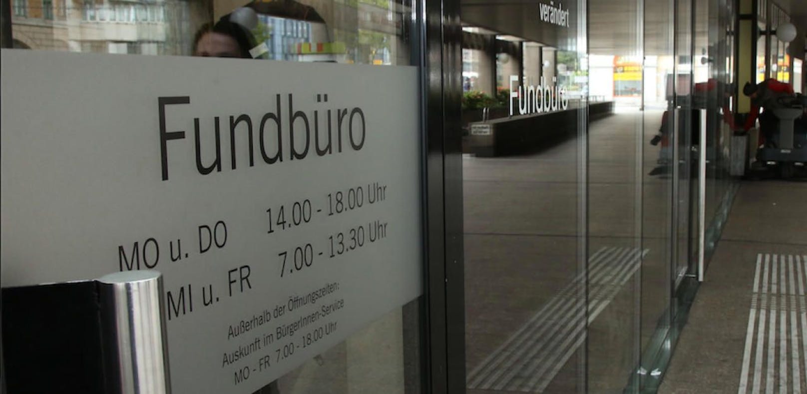 70.000 Euro aus einer Handkasse warten im Linzer Fundbüro auf seinen Besitzer.