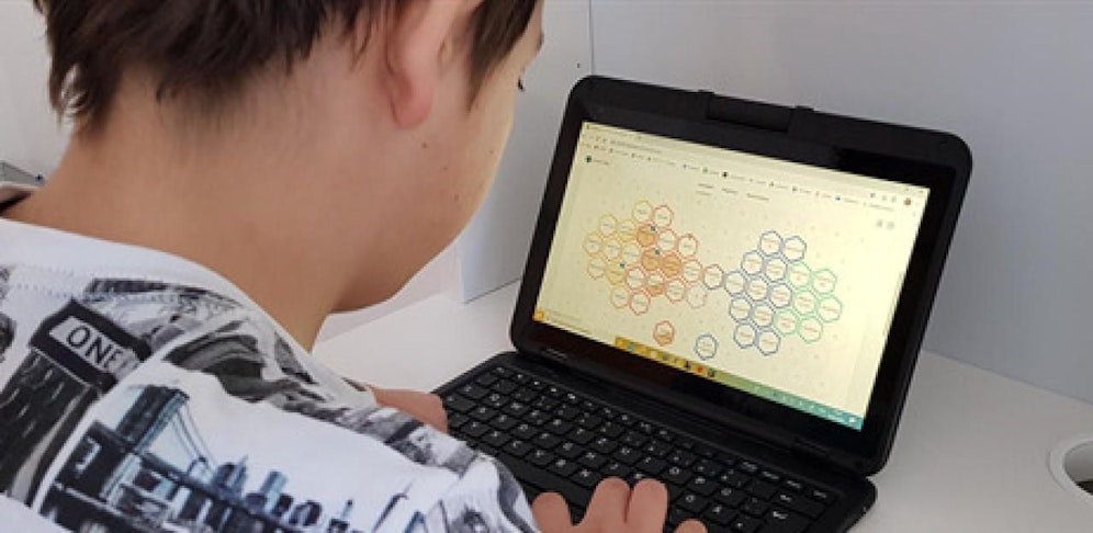 Das Start-Up "chabaDoo" hat eine Lösung für Homeschooling in Zeiten von Corona und danach entwickelt. Bis zum Sommer ist die Nutzung des digitalen Lernportals kostenlos.