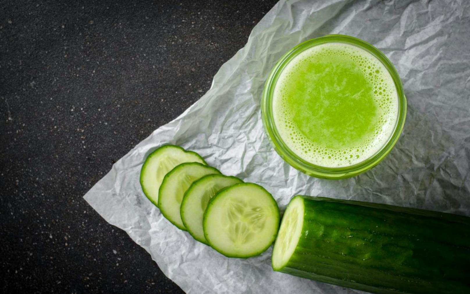 Cucumber Juicing, ein Schlankmacher mit Schönheitseffekt und gesundheitlichen Vorteilen.