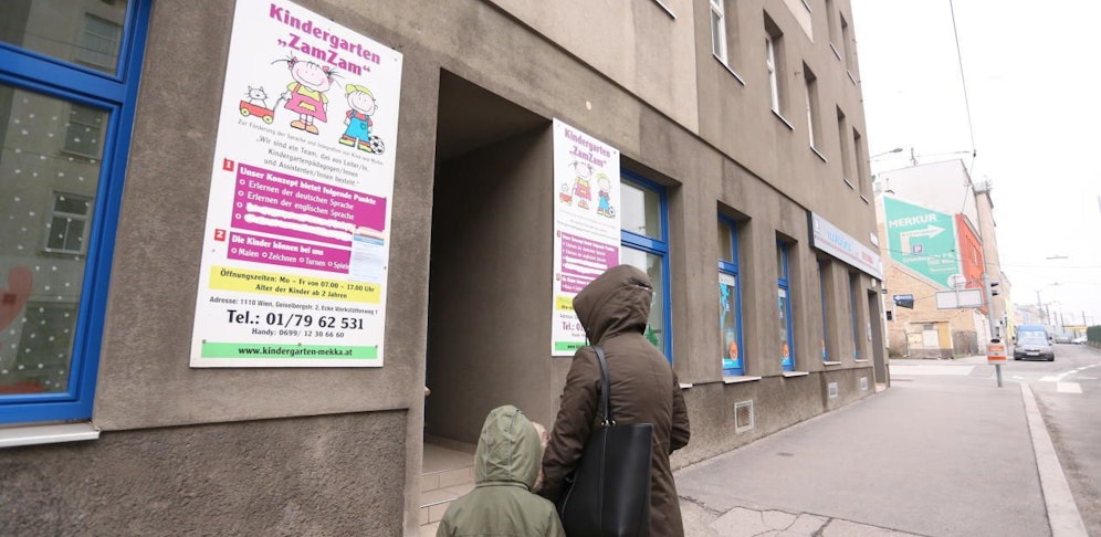 Mama Selma A. mit Tochter Leyla (5).