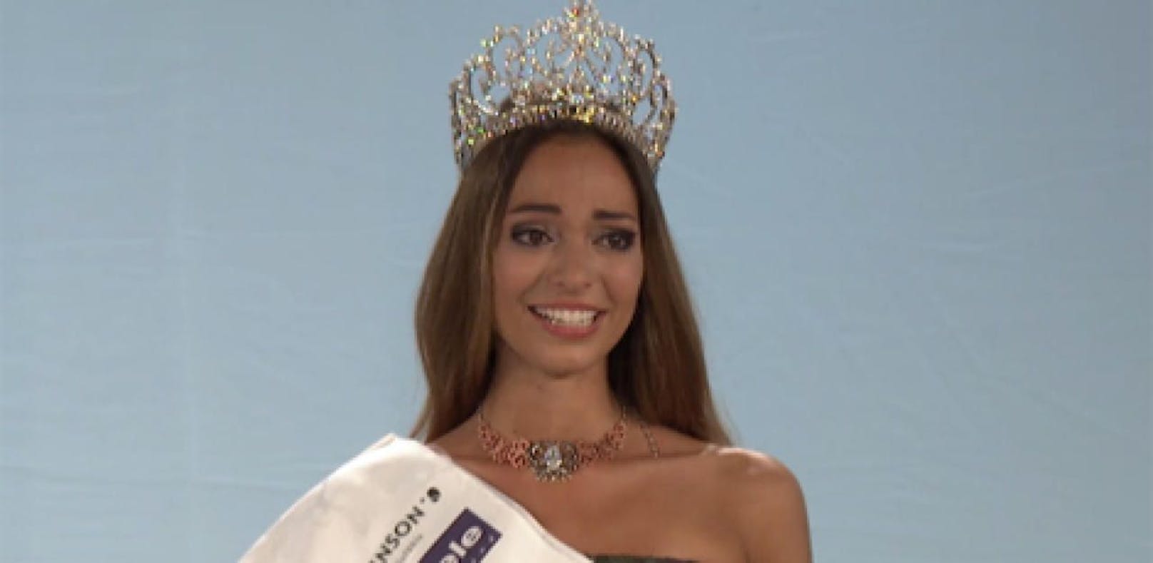 So feiert neue Miss Austria auf Maturareise