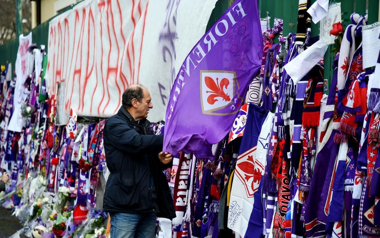 Heute.at - Letzte Ehre! Hunderte Fans pilgern zu Astori-Sarg