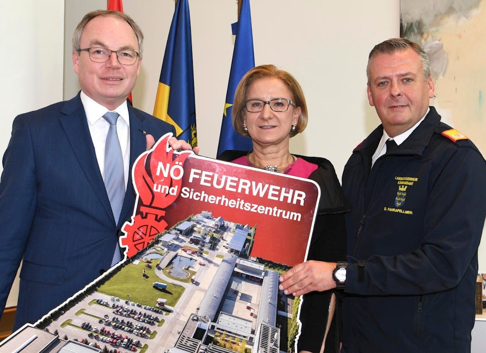 Pernkopf, Mikl-Leitner und Fahrafellner.