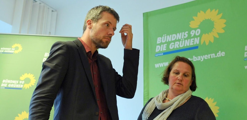 Dieter Janecek bei einer Pressekonferenz